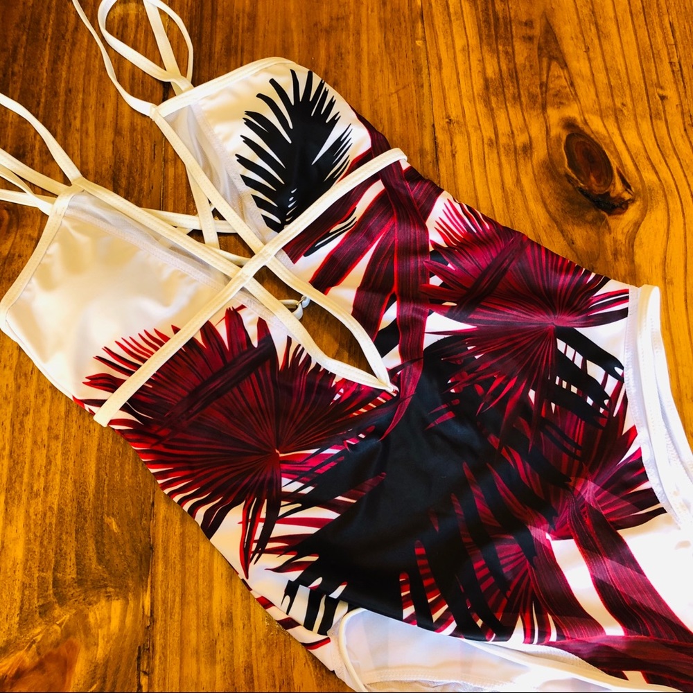Strappy one piece swimsuit